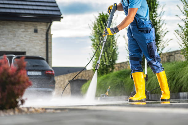 Best Concrete Pressure Washing  in Finley, WA
